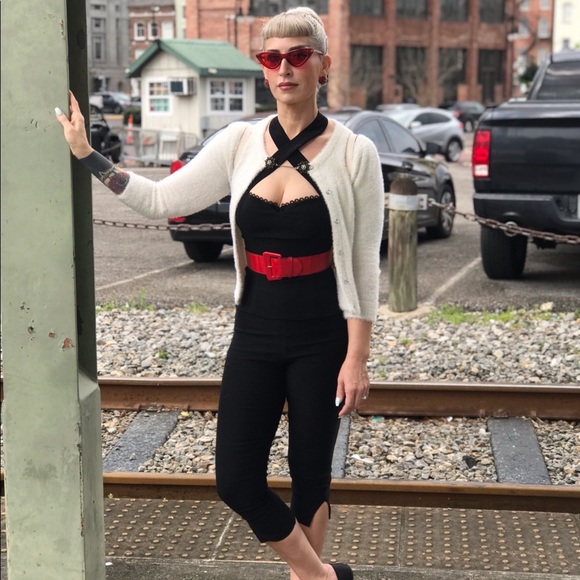 Meet your Posher, Lisa - Picture 2 of 2